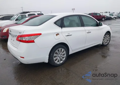 2015 Nissan Sentra Fe+ S/S/Sl/Sr/Sv z USA, uszkodzony, nr VIN 3N1AB7AP8FY287754